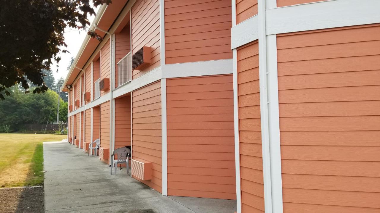 Dew Drop Inn Forks Exterior foto